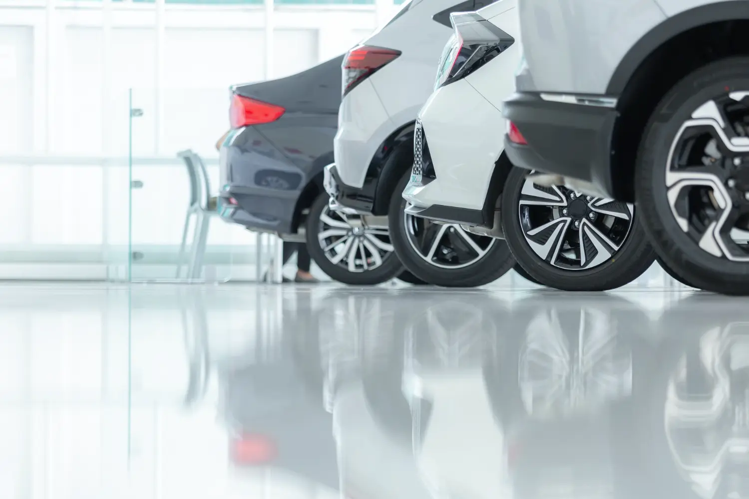 Auto Dealer Floor